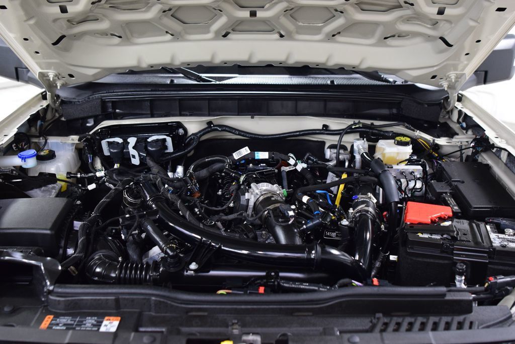 2025 Ford Bronco Outer Banks - 23043786 - 26