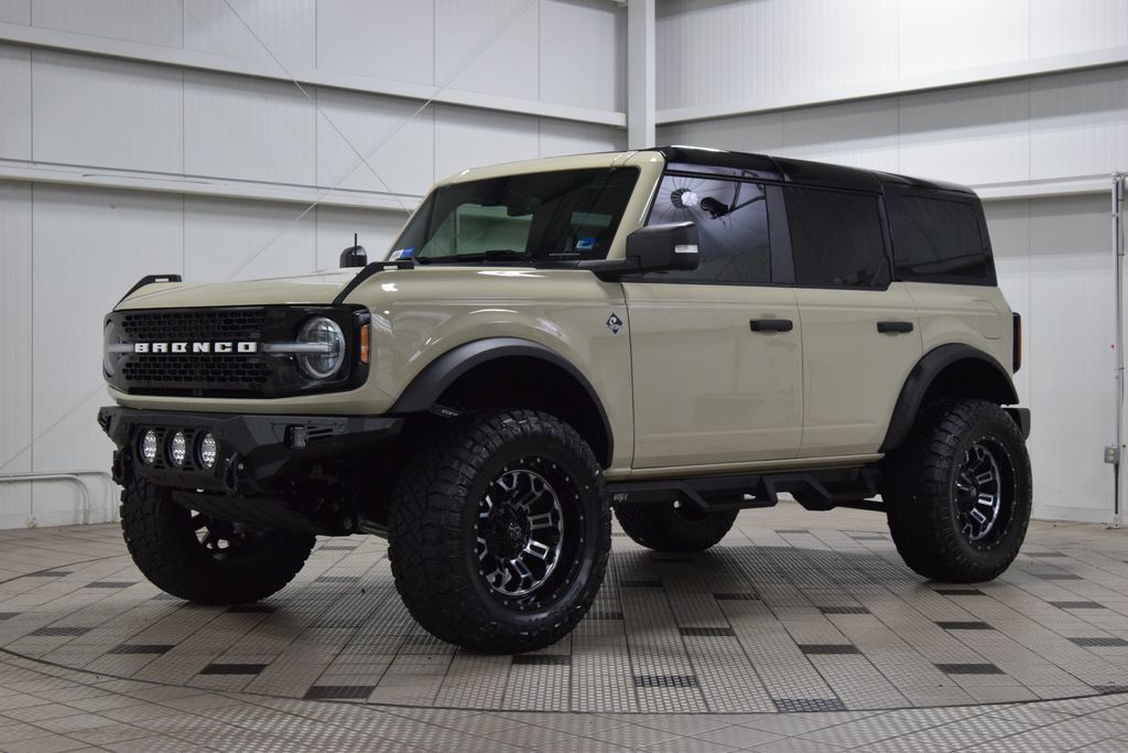 2025 Ford Bronco Outer Banks - 23043786 - 2