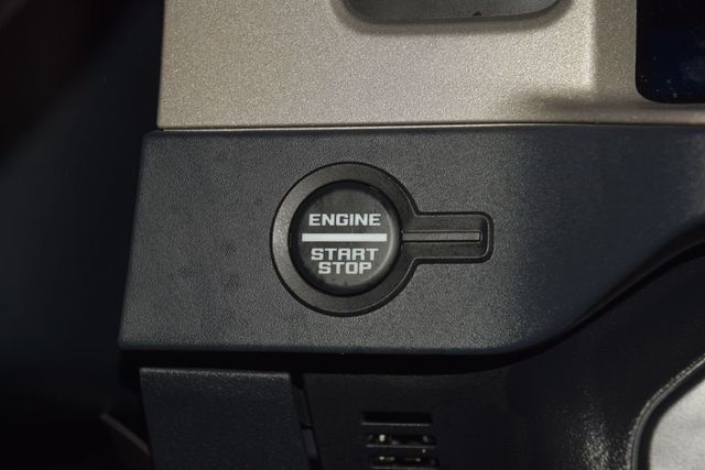 2025 Ford Bronco Outer Banks - 23043786 - 32
