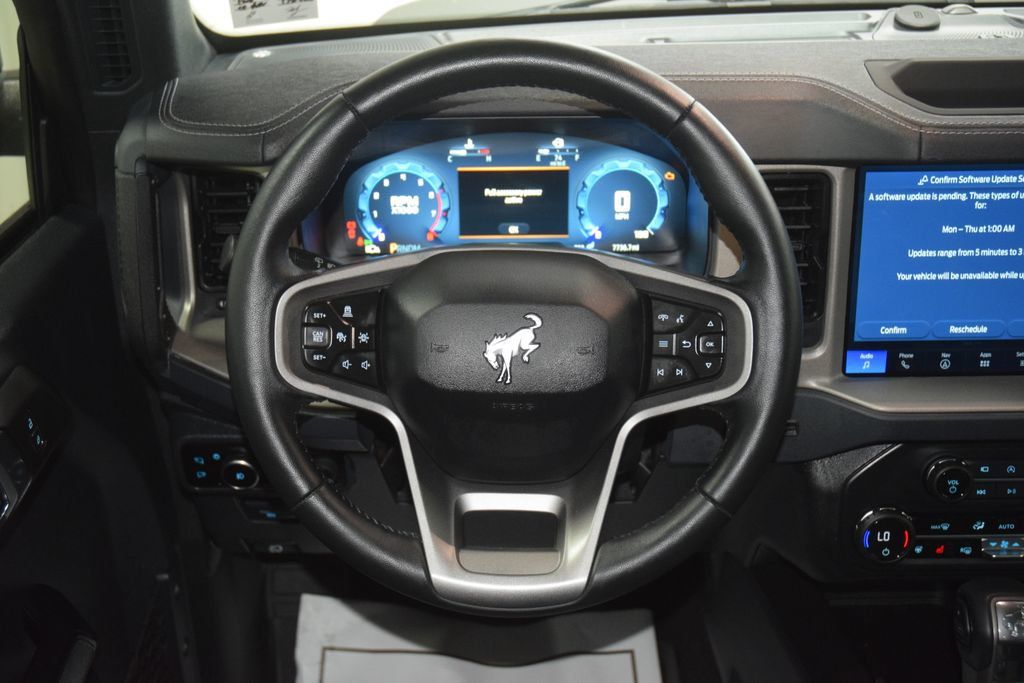 2025 Ford Bronco Outer Banks - 23043786 - 34