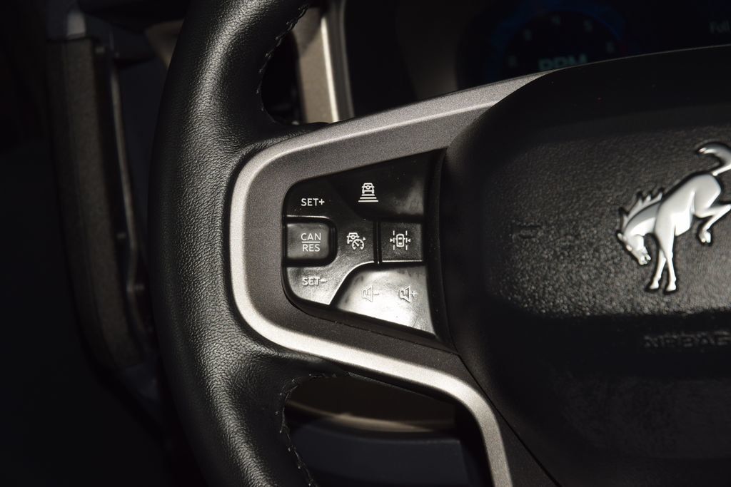 2025 Ford Bronco Outer Banks - 23043786 - 35