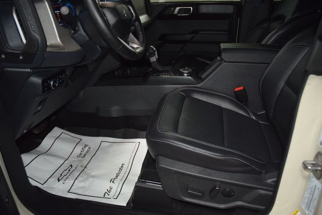 2025 Ford Bronco Outer Banks - 23043786 - 37