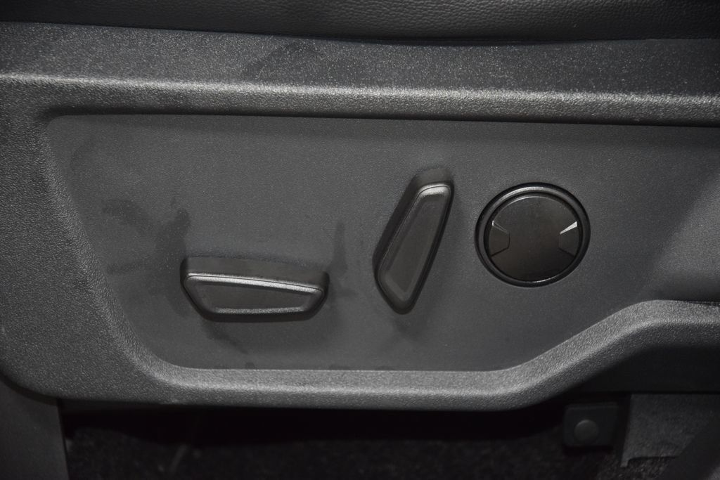 2025 Ford Bronco Outer Banks - 23043786 - 38
