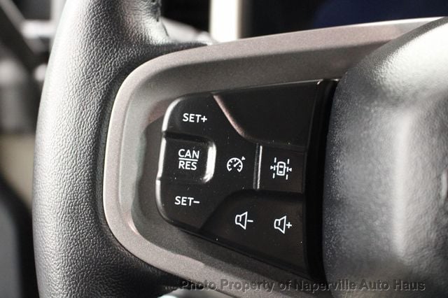 2025 Ford Bronco Outer Banks 4 Door 4x4 - 23017219 - 21