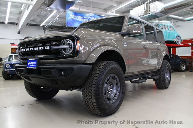 2025 Ford Bronco Outer Banks 4 Door 4x4 - 23017219 - 3