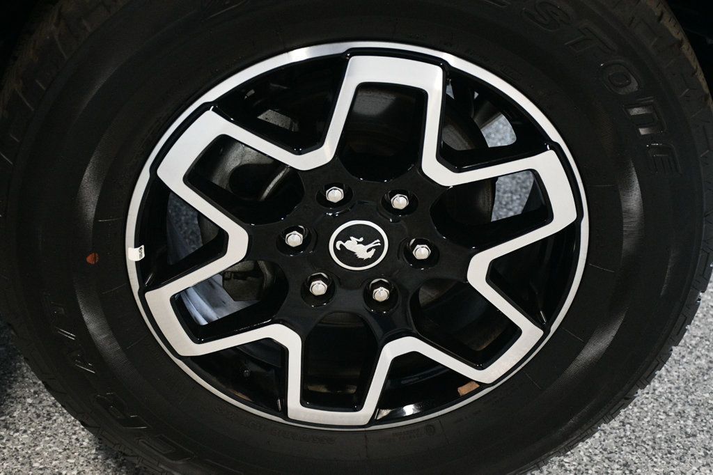 2025 Ford Bronco Outer Banks 4 Door 4x4 - 22992804 - 20