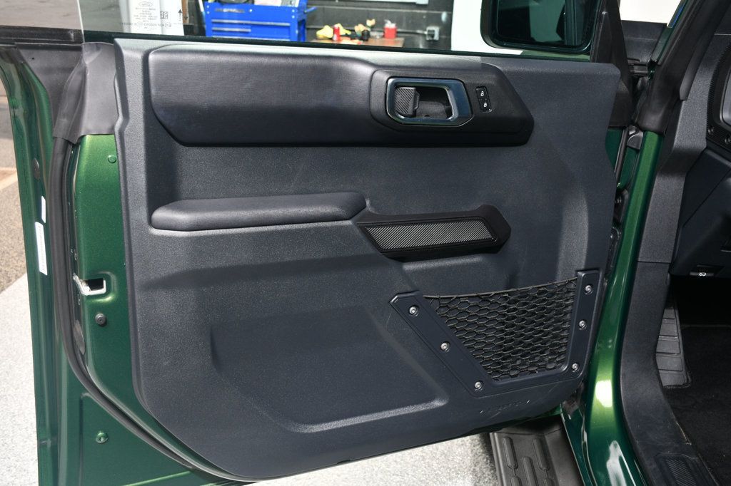 2025 Ford Bronco Outer Banks 4 Door 4x4 - 22992804 - 23