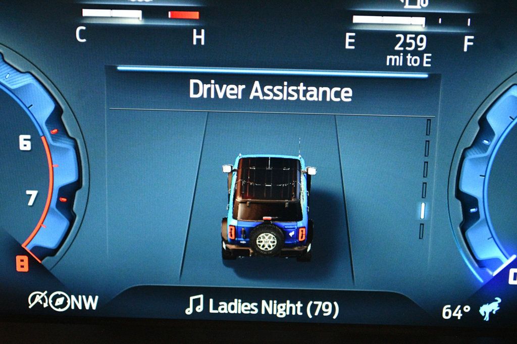 2025 Ford Bronco Outer Banks 4 Door 4x4 - 22992804 - 46