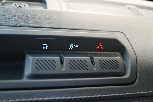 2025 Ford Bronco Outer Banks 4 Door 4x4 - 22992804 - 49