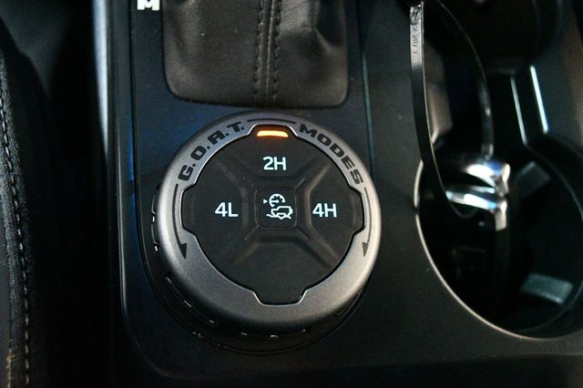 2025 Ford Bronco Outer Banks 4 Door 4x4 - 22992804 - 64