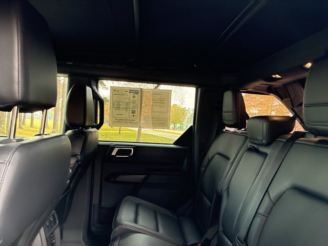 2025 Ford Bronco Outer Banks 4 Door 4x4 - 22950651 - 22