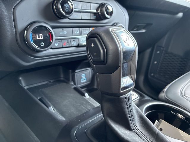 2025 Ford Bronco Outer Banks 4 Door 4x4 - 22950651 - 31