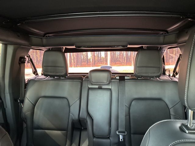 2025 Ford Bronco Outer Banks 4 Door 4x4 - 22950651 - 33