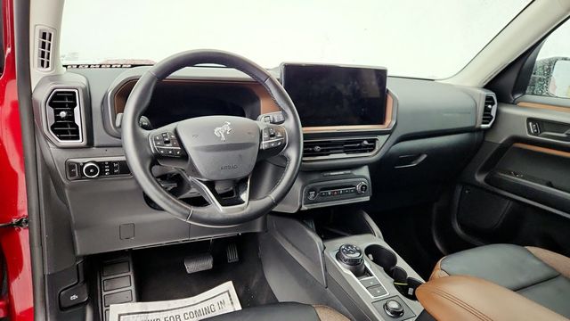 2025 Ford Bronco Sport Outer Banks 4x4 with Tech Package - 22953930 - 10