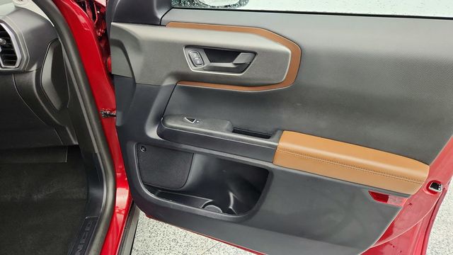 2025 Ford Bronco Sport Outer Banks 4x4 with Tech Package - 22953930 - 24