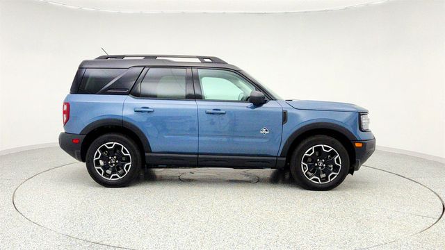 2025 Ford Bronco Sport Outer Banks 4x4 with Tech Package+ - 22962891 - 3