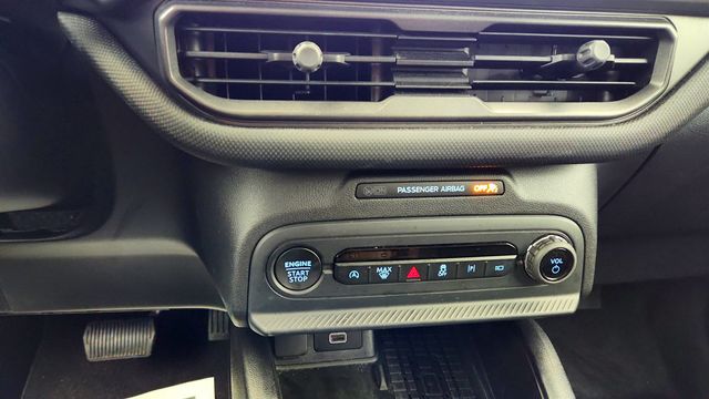 2025 Ford Bronco Sport Outer Banks 4x4 w/ Tech Package+ & Power Moonroof - 23009200 - 17