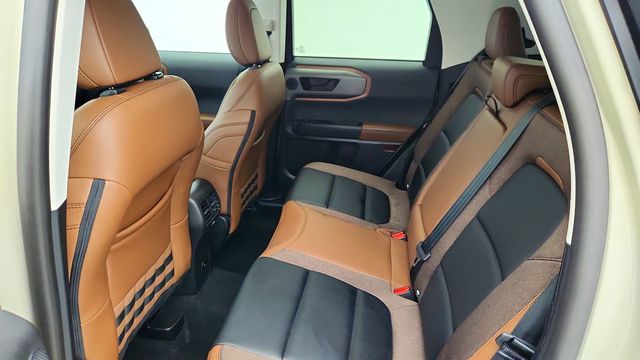 2025 Ford Bronco Sport Outer Banks 4x4 w/ Tech Package+ & Power Moonroof - 23009200 - 21