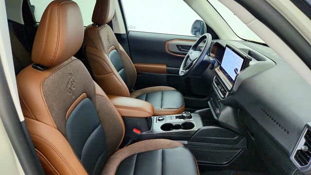 2025 Ford Bronco Sport Outer Banks 4x4 w/ Tech Package+ & Power Moonroof - 23009200 - 24