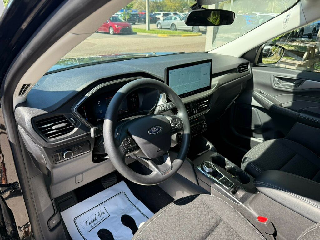 2025 Ford Escape Active photo 3