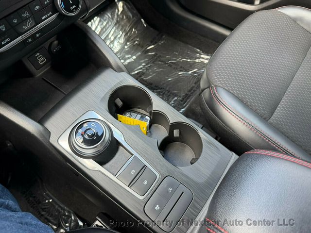 2025 Ford Escape ST-Line AWD - 22988483 - 19