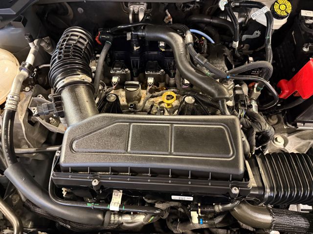 2025 Ford Escape ST-Line AWD - 23073899 - 38