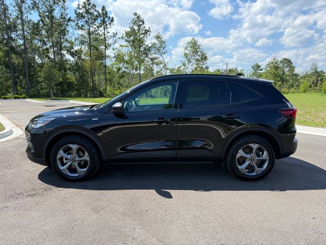 2025 Ford Escape ST-Line AWD - 23025029 - 1