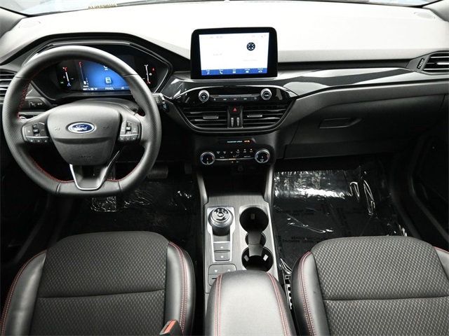 2025 Ford Escape ST-Line photo 18