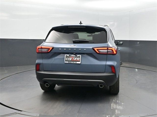 2025 Ford Escape ST-Line photo 29