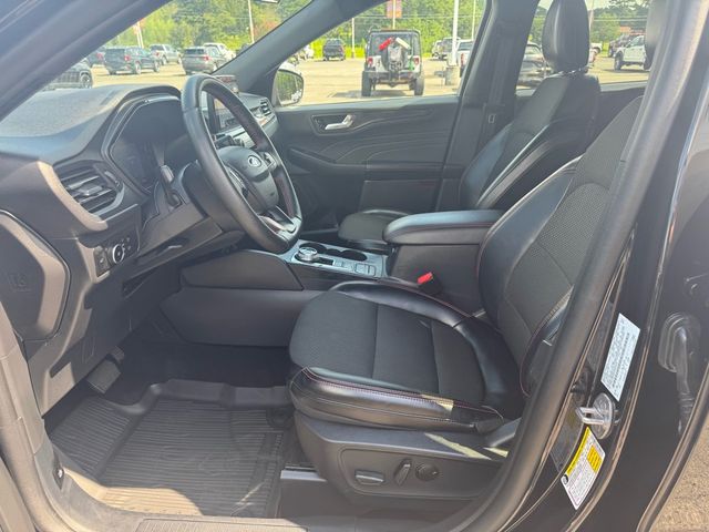 2025 Ford Escape ST-Line Select - 23059386 - 8