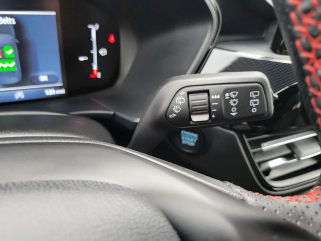 2025 Ford Escape ST-Line Select Sport Utility 4D - 22969471 - 31