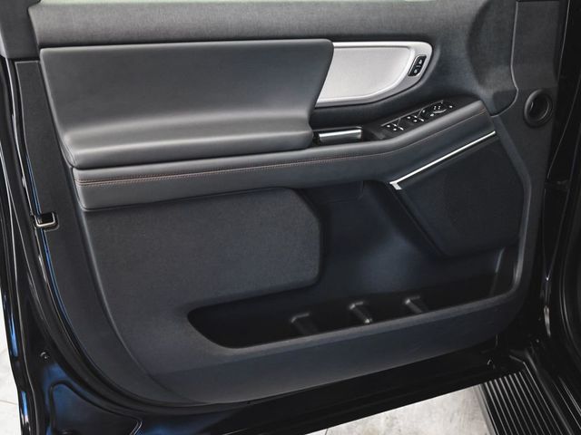 2025 Ford Expedition Active - 23037981 - 7