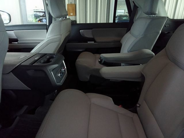 2025 Ford Expedition Active 4x2 - 23066900 - 17