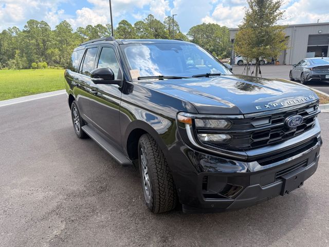 2025 Ford Expedition Active 4x4 - 23065996 - 24