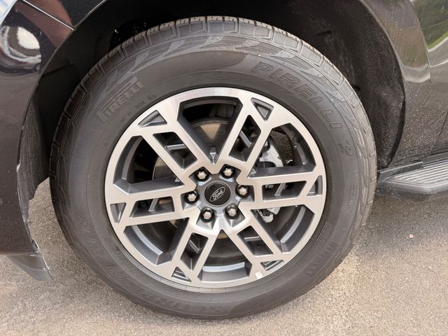 2025 Ford Expedition Active 4x4 - 23065996 - 26
