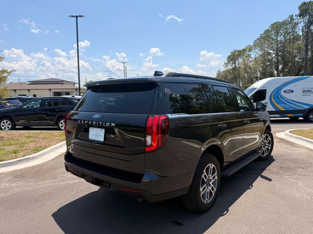 2025 Ford Expedition Active 4x4 - 23068555 - 22