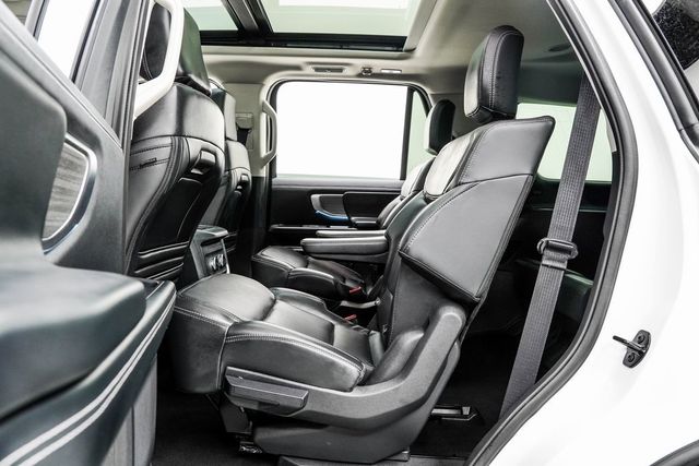 2025 Ford Expedition Platinum 4x4 - 22981502 - 39