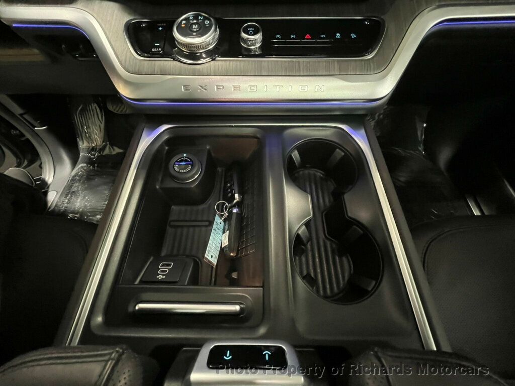 2025 Ford Expedition Platinum 4x4 - 22939214 - 31