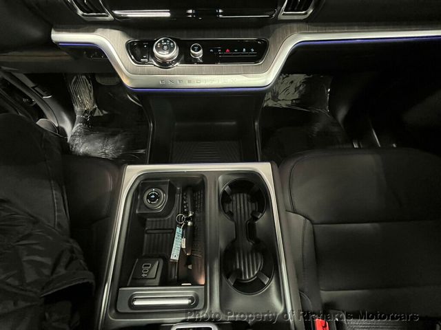2025 Ford Expedition Platinum 4x4 - 22939214 - 32