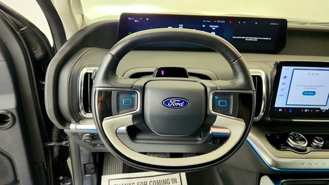 2025 Ford Expedition Platinum 4x4 w/ Driver's Package, B&O Unleashed & CCD Suspension - 23040015 - 12