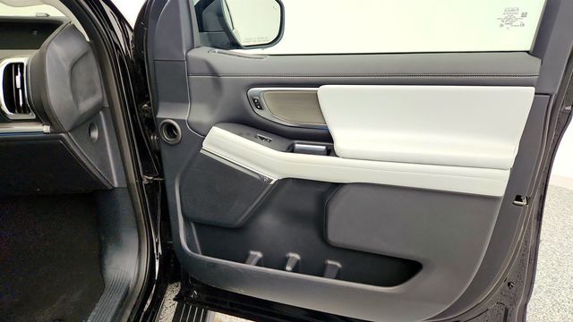 2025 Ford Expedition Platinum 4x4 with BlueCruise Capability - 22990085 - 26