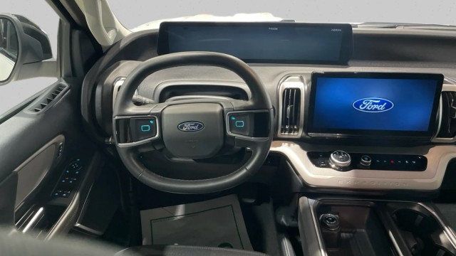 2025 Ford Expedition Max Active 4x2 - 23057757 - 13