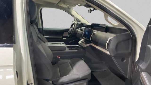 2025 Ford Expedition Max Active 4x2 - 23057757 - 17