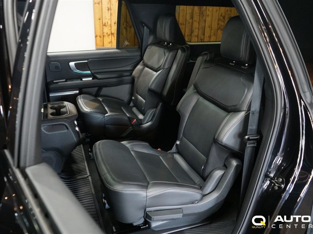 2025 Ford Expedition Max Platinum 4x4 - 23055996 - 31
