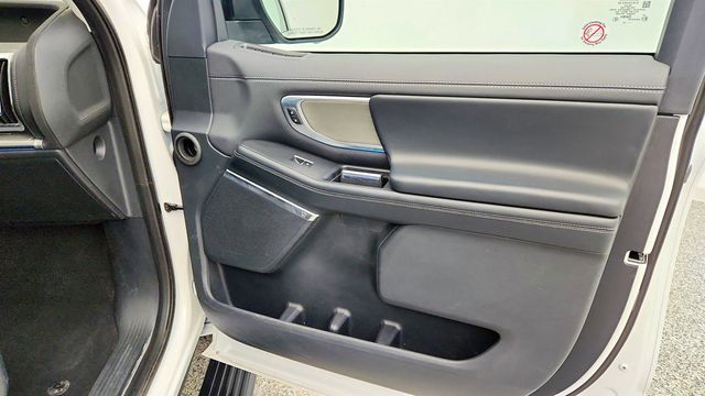 2025 Ford Expedition Max Platinum 4x4 (8-Seater) - 22984654 - 24