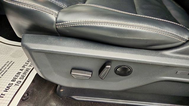 2025 Ford Expedition Max Platinum 4x4 w/ 2nd Row Power Folding Bench Seat & 8 Seats - 23009714 - 11