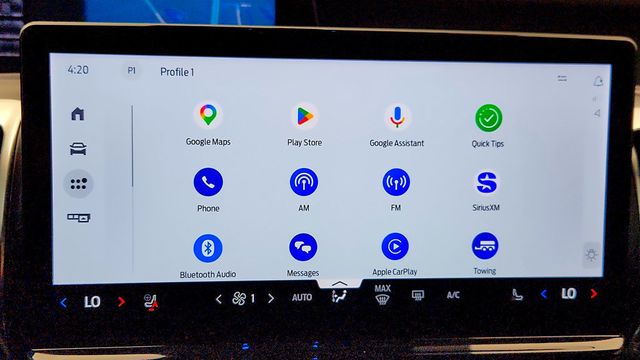 2025 Ford Expedition Max Platinum 4x4 w/ 2nd Row Power Folding Bench Seat & 8 Seats - 23009714 - 20