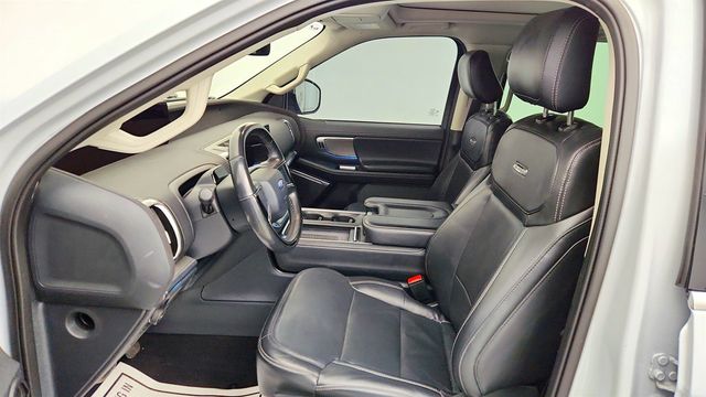 2025 Ford Expedition Max Platinum 4x4 w/ 2nd Row Power Folding Bench Seat & 8 Seats - 23009714 - 21