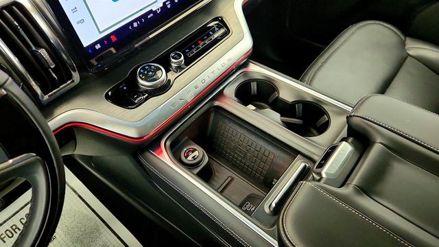 2025 Ford Expedition Max Platinum 4x4 w/ Connectivity Package - 23003360 - 18