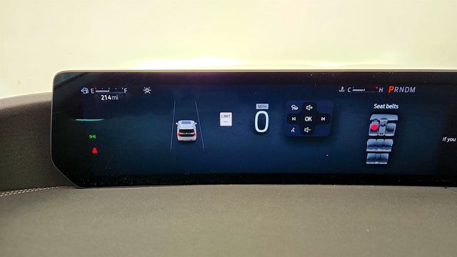 2025 Ford Expedition Max Platinum 4x4 w/ Panoramic Vista Roof & SYNC 4A Infotainment - 22999363 - 13